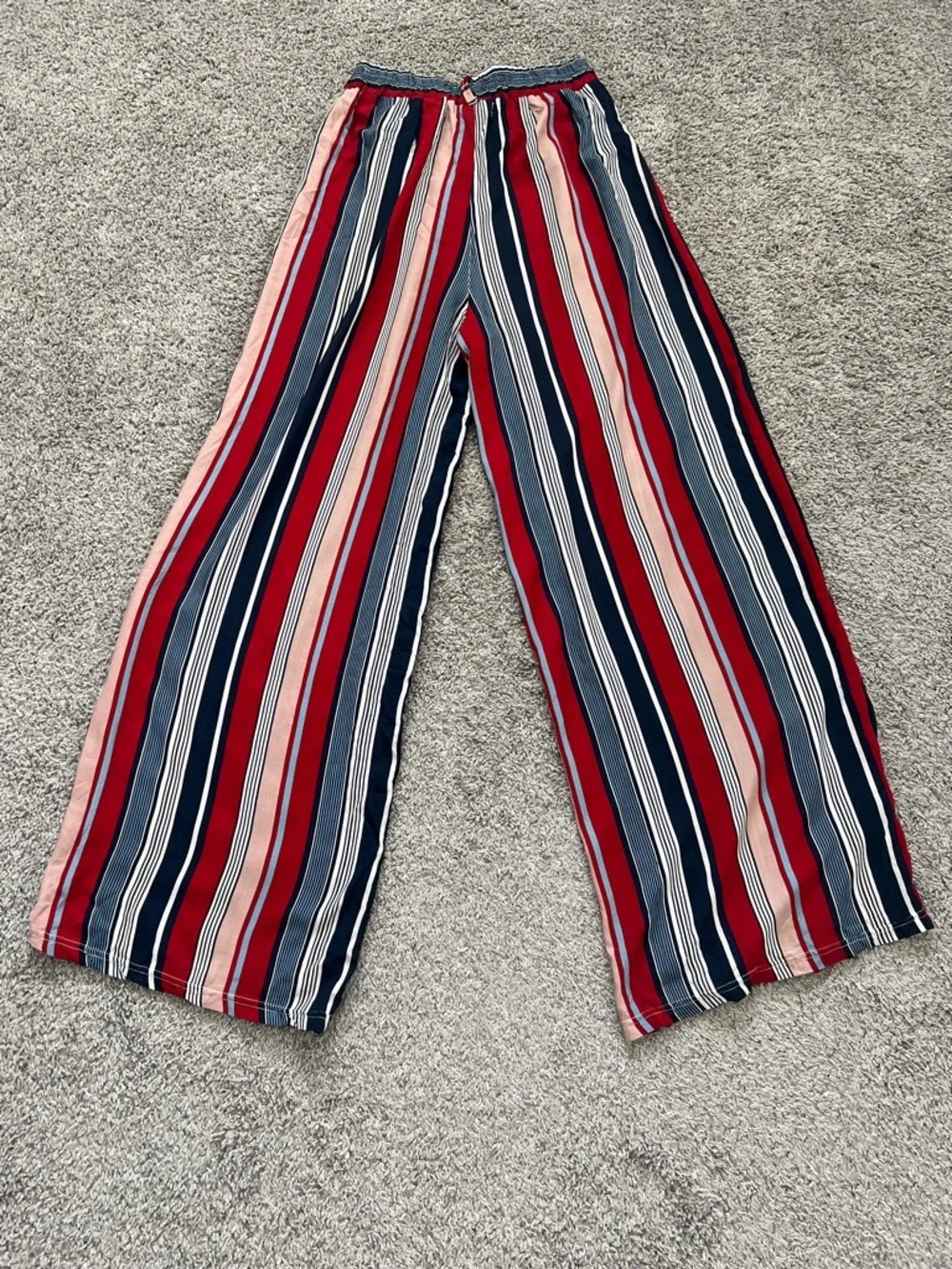 Maze Women’s High-Waisted Red Pink Wide Leg Striped Rayon Palazzo Pants - Size S - Picture 2 of 9